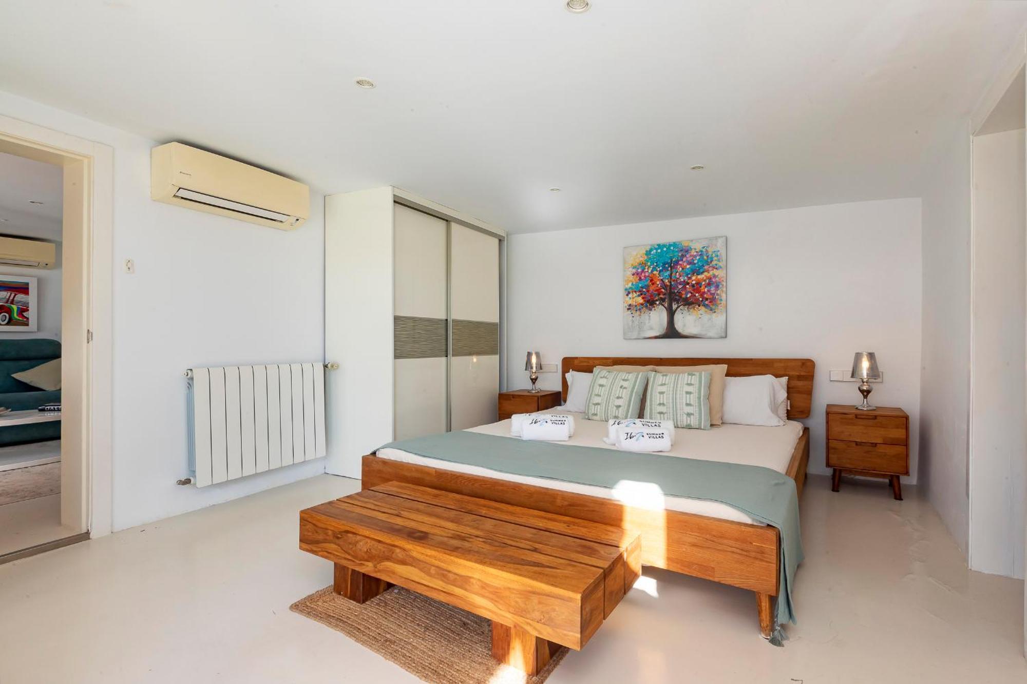 Villa Near Ibiza Town Sleeps 11 To 13 Guests Can Furnet Exteriér fotografie