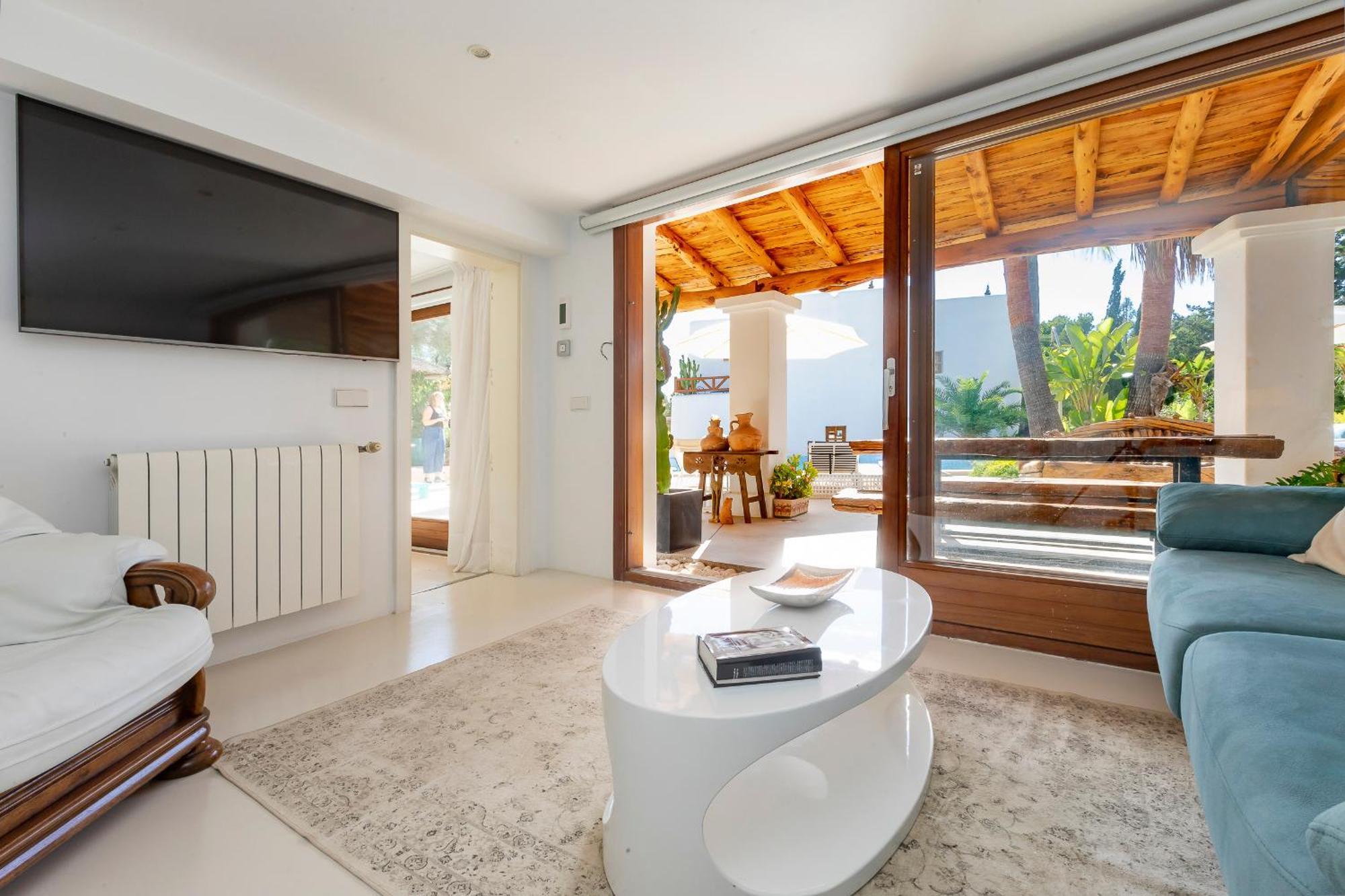 Villa Near Ibiza Town Sleeps 11 To 13 Guests Can Furnet Exteriér fotografie